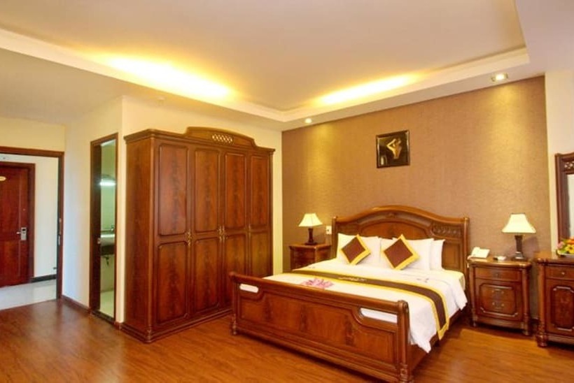 هتل Luxury Nha Trang