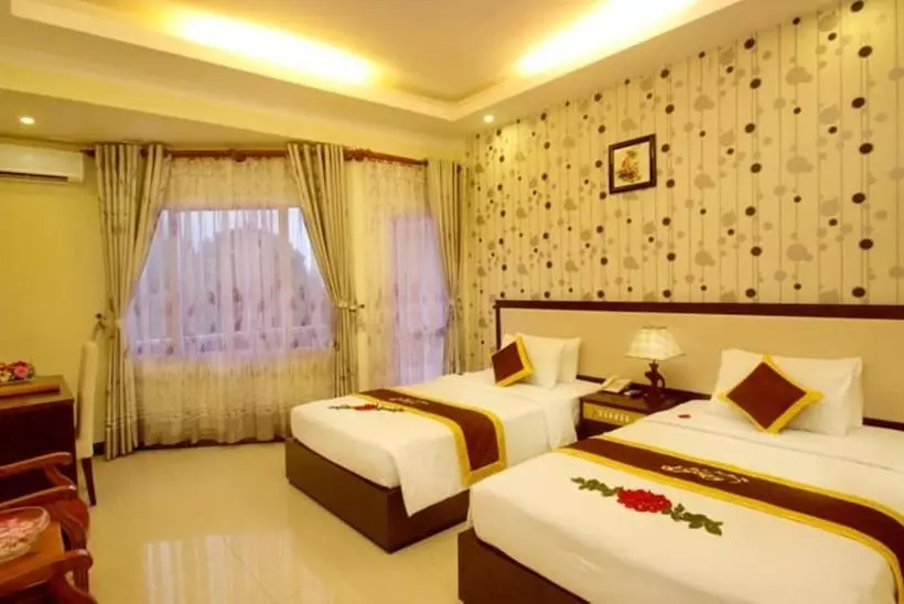 هتل Luxury Nha Trang