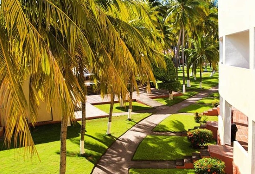 هتل Pacific Paradise