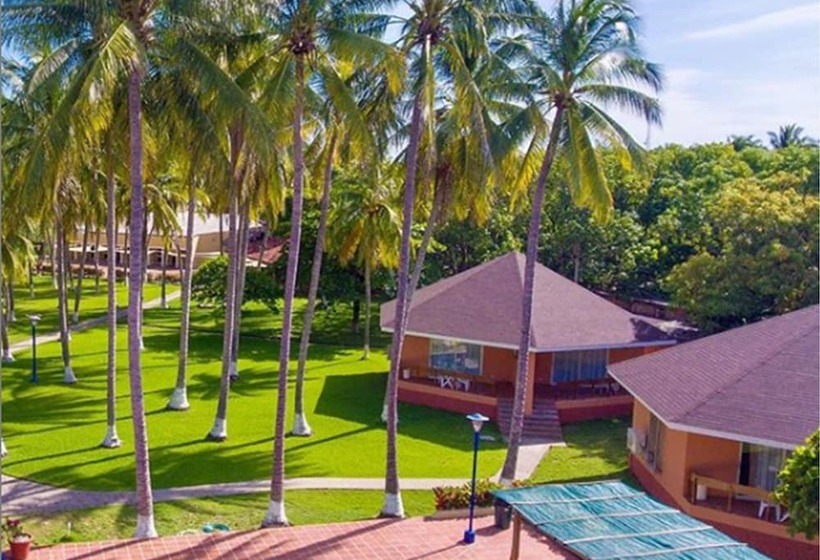 هتل Pacific Paradise