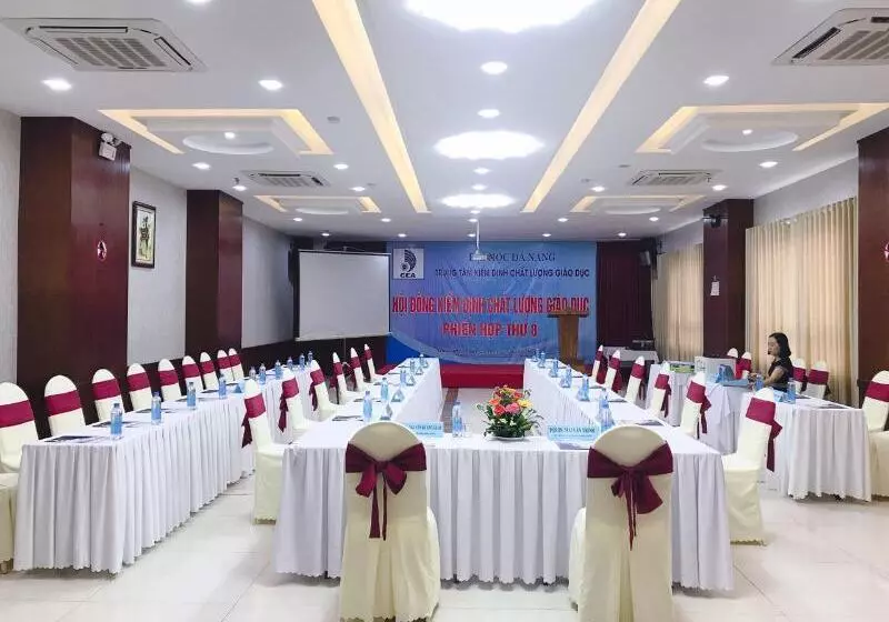 Quoc Cuong Center Da Nang Hotel By Haviland