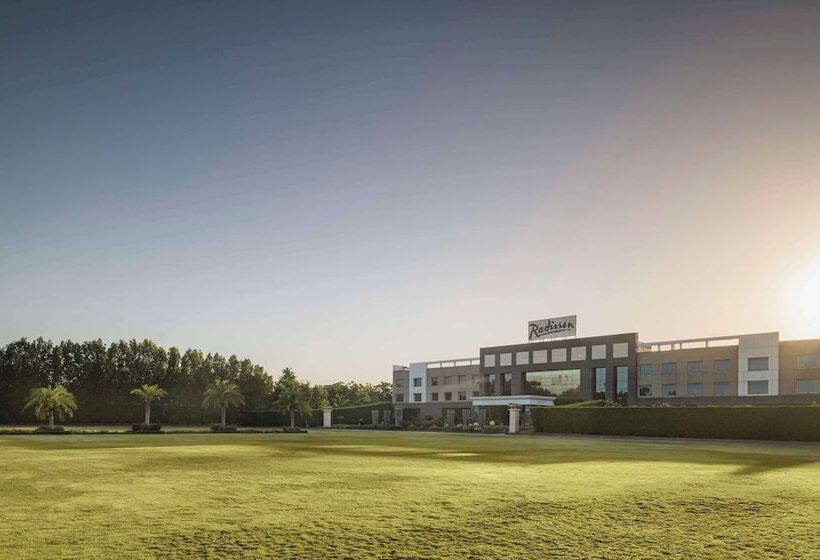 Radisson Hotel Kandla