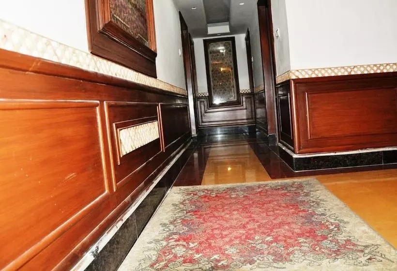 Hotel Sadaf
