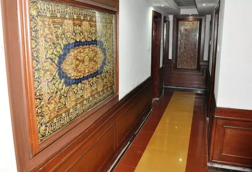 Hotel Sadaf
