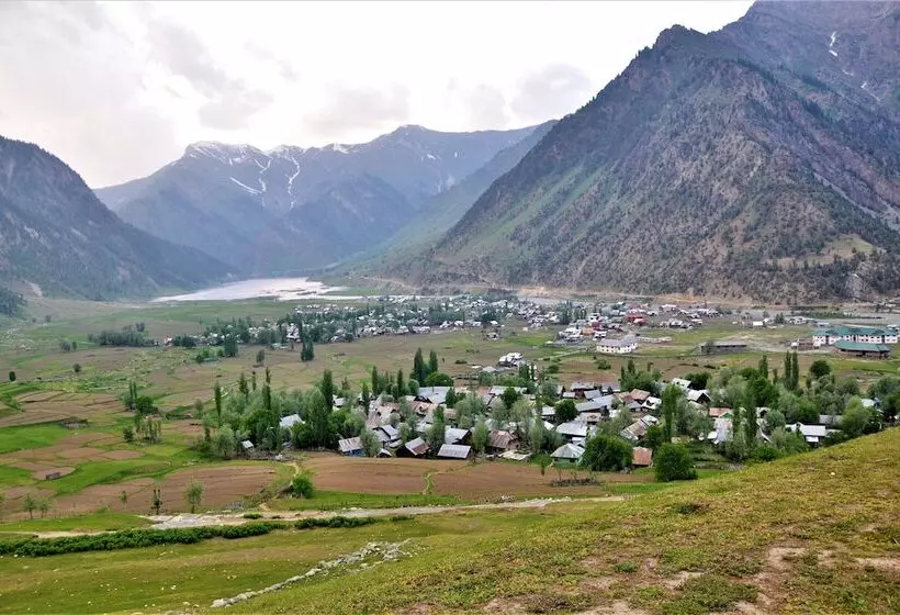 Hotel Sadaf