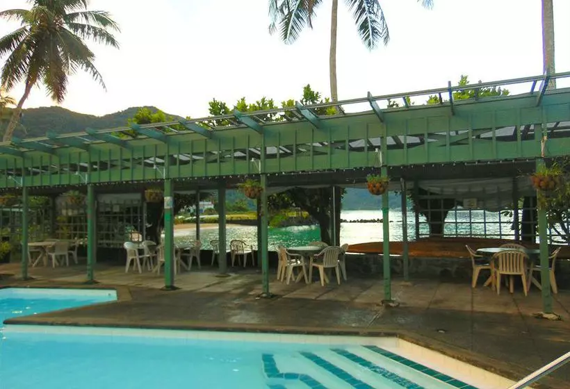 هتل Sadie's By The Sea