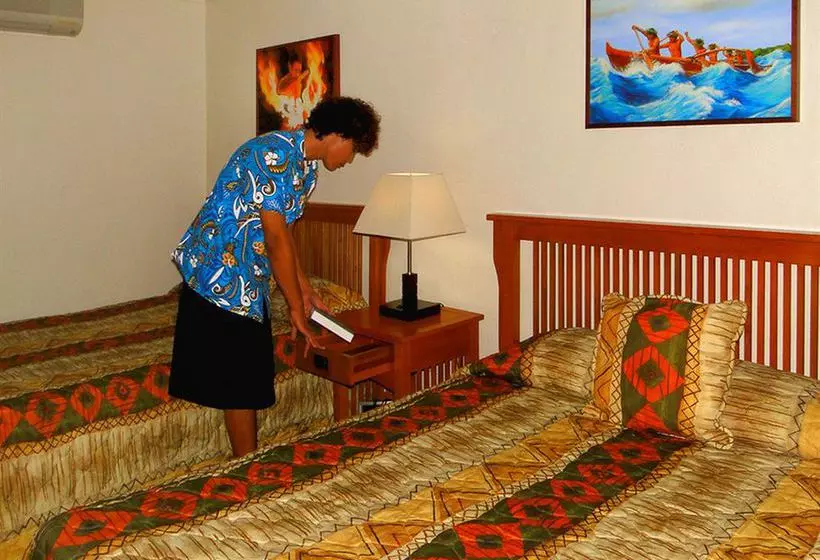 هتل Sadie's By The Sea