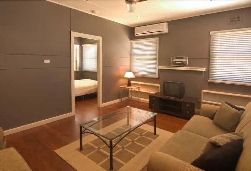 酒店 Shirley Beach Houses