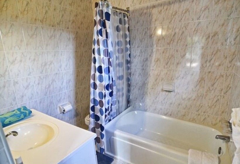 هتل Tropical Lagoon Resort