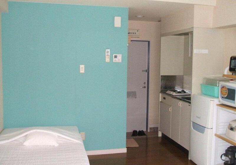 Hotelli Weekly Harborview Mansion Main Building