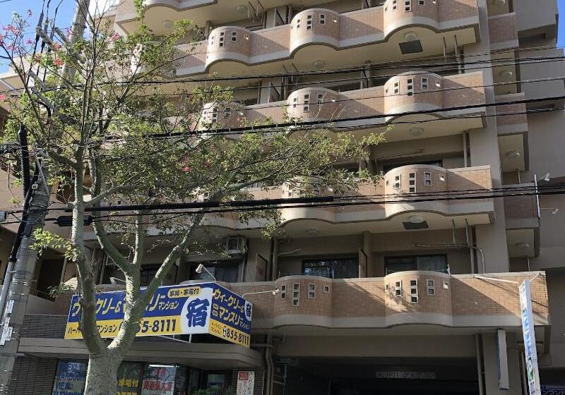 Hotelli Weekly Harborview Mansion Main Building