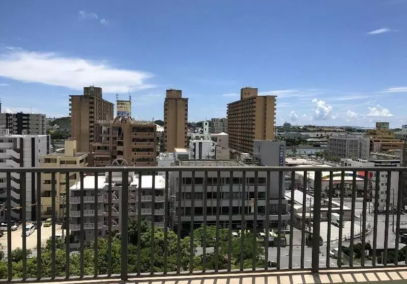 Hotel Weekly Harborview Mansion Main Building