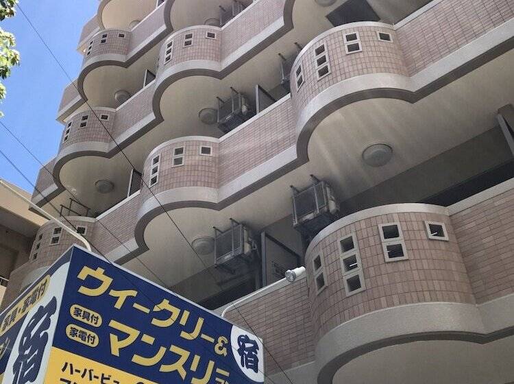 Hotelli Weekly Harborview Mansion Main Building