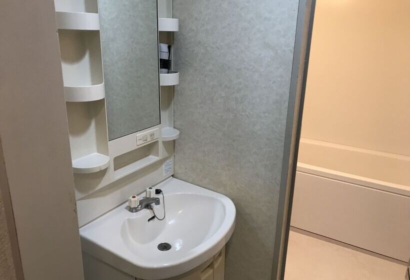 Hotelli Weekly Harborview Mansion Main Building