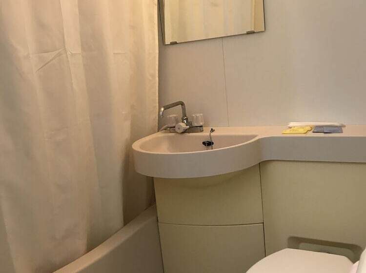 Hotelli Weekly Harborview Mansion Main Building