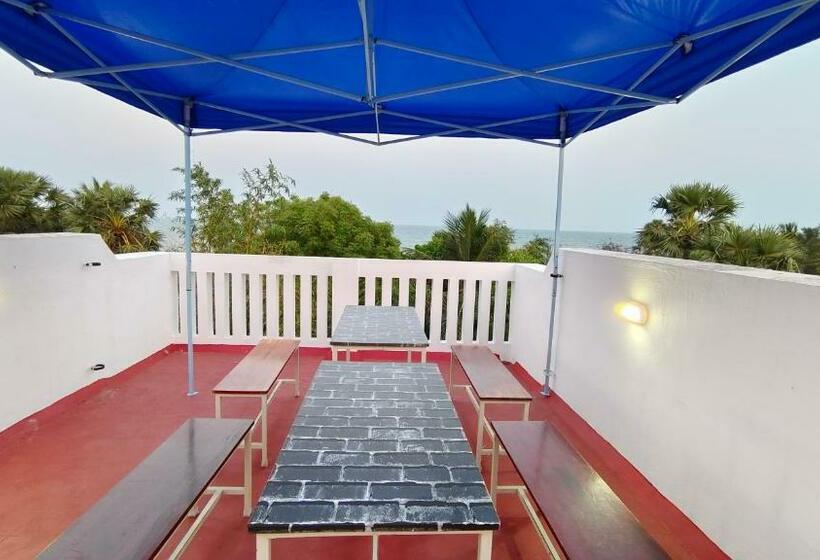 Bluetique Beach House