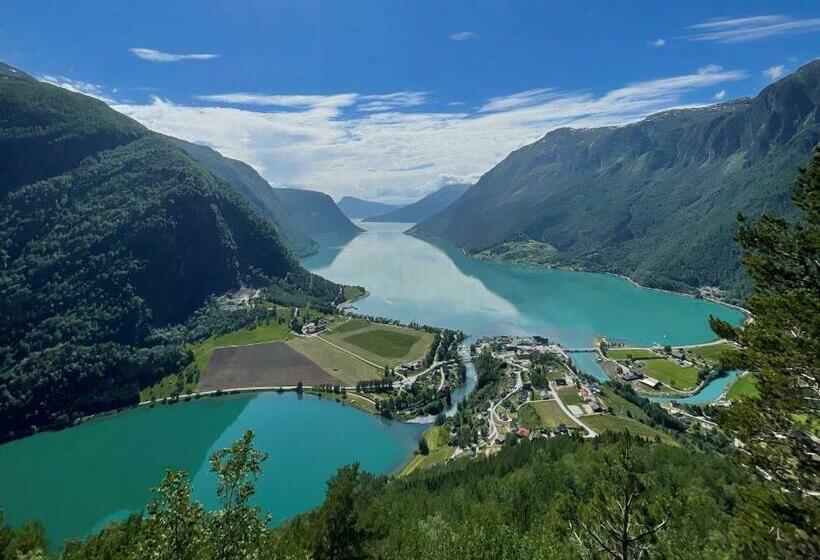 بنسيون Eide Gard