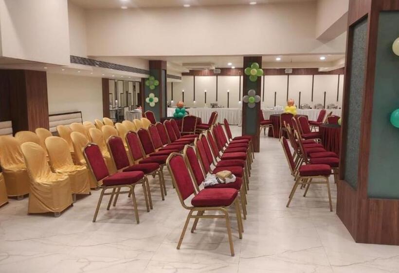 Royal Cliff Hotel & Resorts