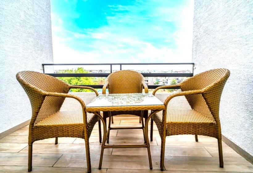 Royal Cliff Hotel & Resorts