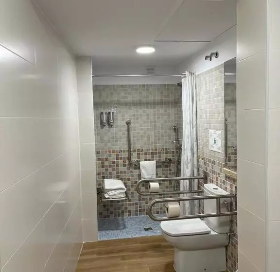 Aamiaismajoitus (B&B) Hostal El Griel No Disponemos De Recepción Física