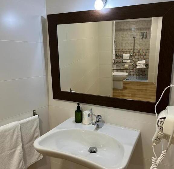 مبيت وإفطار Hostal El Griel No Disponemos De Recepción Física