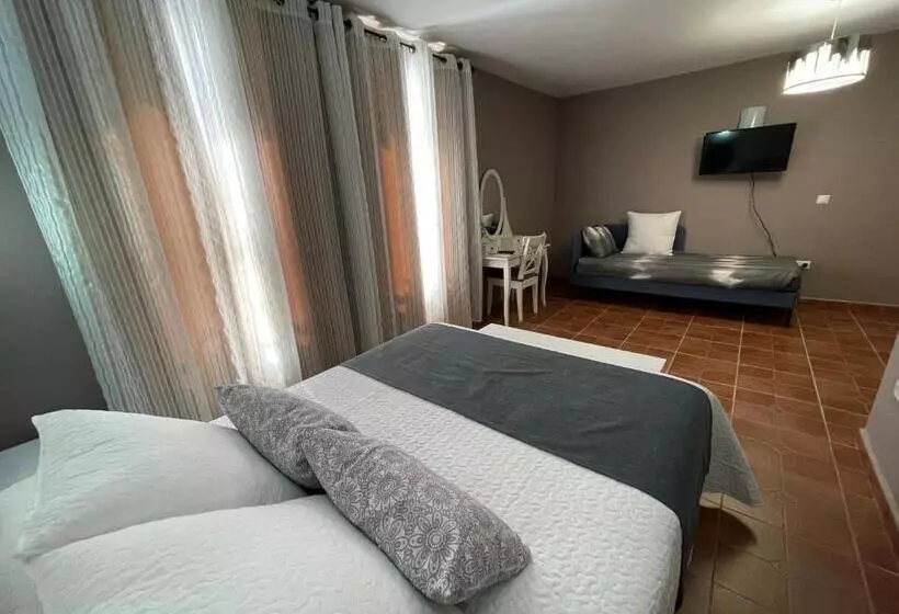 Aamiaismajoitus (B&B) Hostal El Griel No Disponemos De Recepción Física