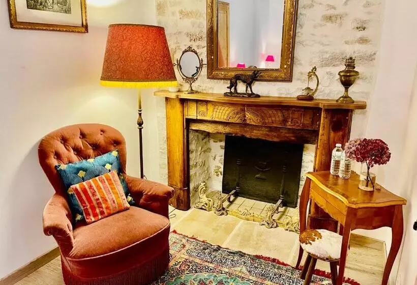 تختخواب و صبحانه Manoir Saint Pierre