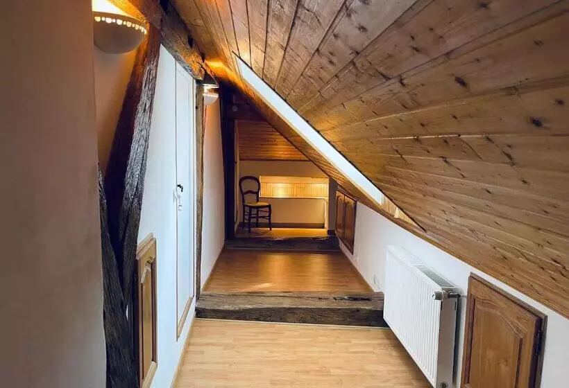 تختخواب و صبحانه Manoir Saint Pierre
