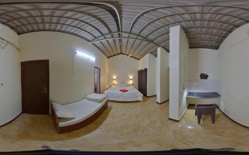 酒店 Mid Beach Stay Gokarna