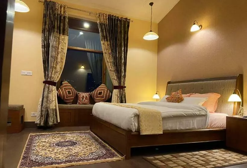 هتل Sangita Resorts