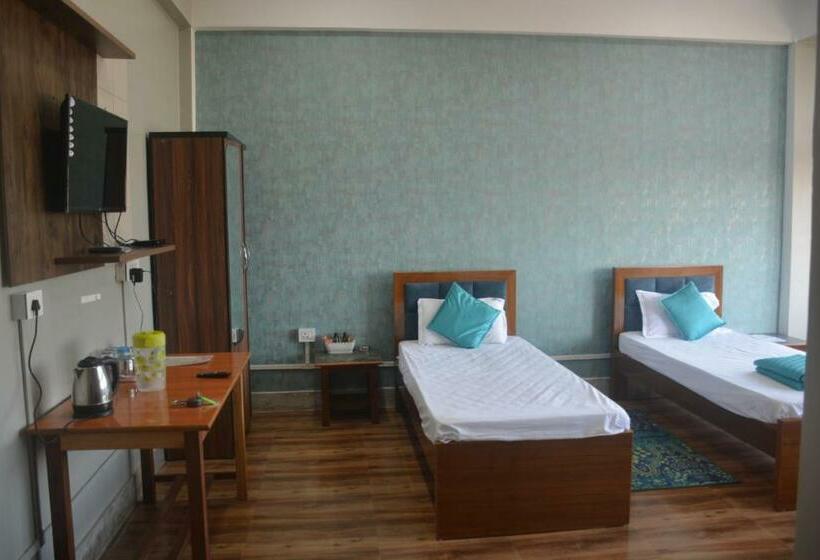 פנסיון The Woodpecker  S Nest