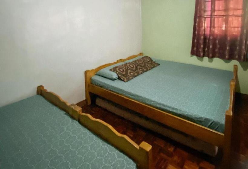 בית מלון כפרי Reddoorz Hostel At Mrc Residences Baguio