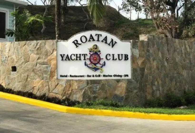هتل And Dive Center Roatan Yacht Club