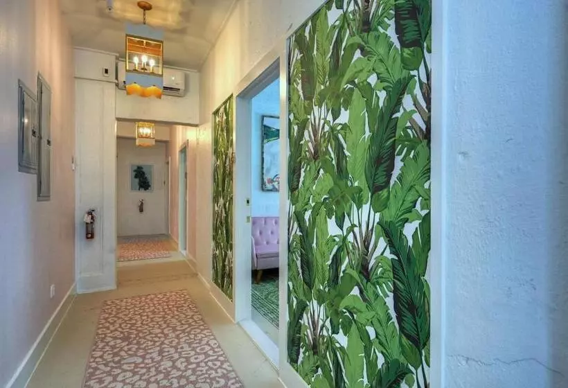 The Oleander Hotel Room 6