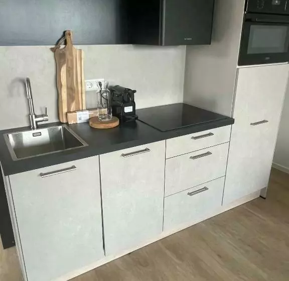 ベッドアンドブレックファースト Plassenzicht Logies & Sloepverhuur