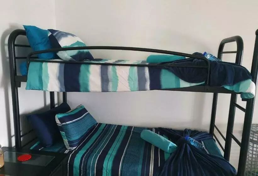 ペンション Beachfront Inn