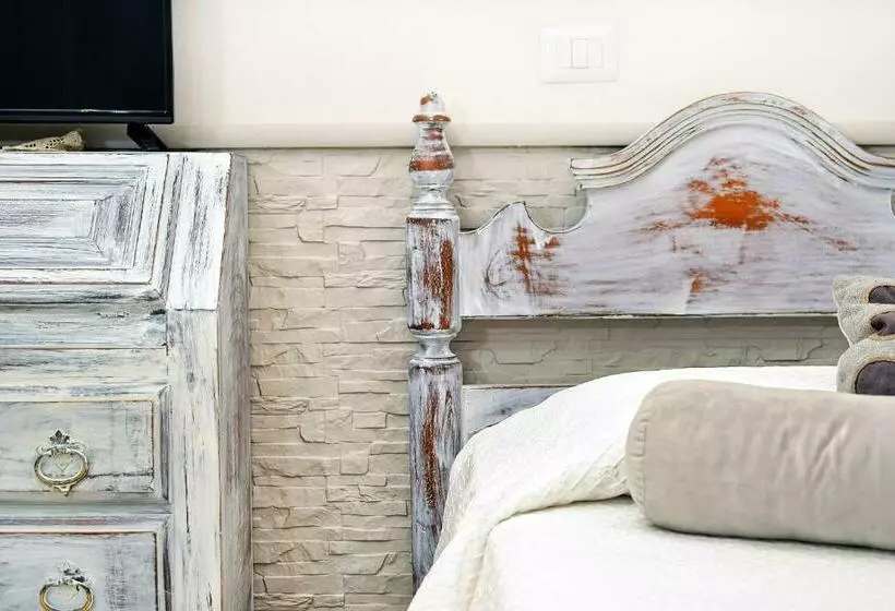 پانسیون Sa Rocchitta House B&b