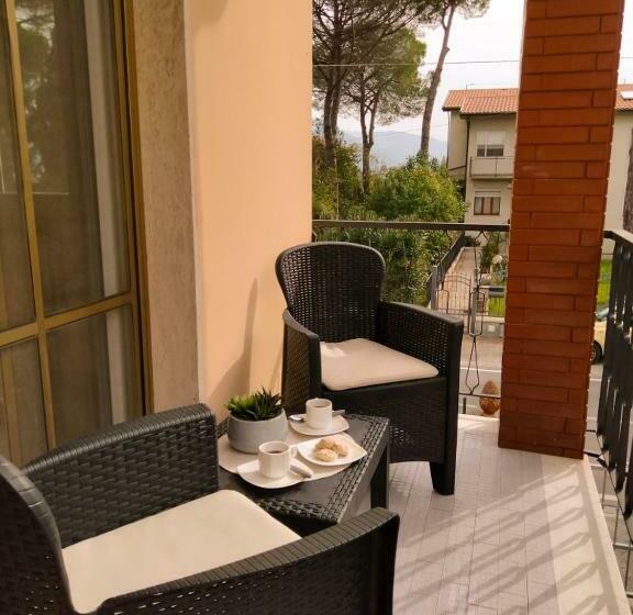 بنسيون Villa Valentina