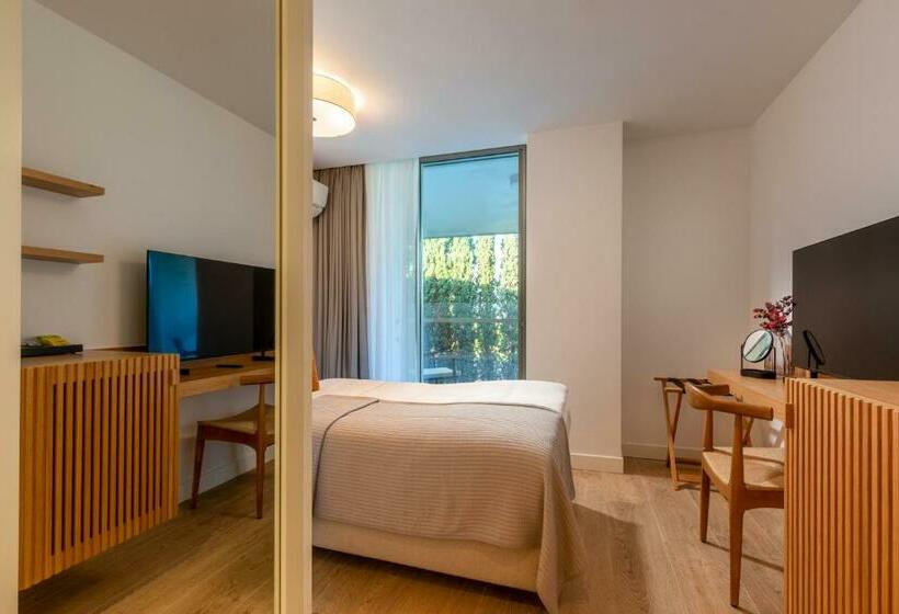 Hiddenbay Teos Sığacık Hotel, Spa And Restaurants