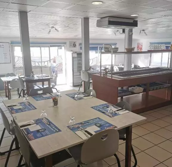 Hotelli Le Relais De L Aiguillon