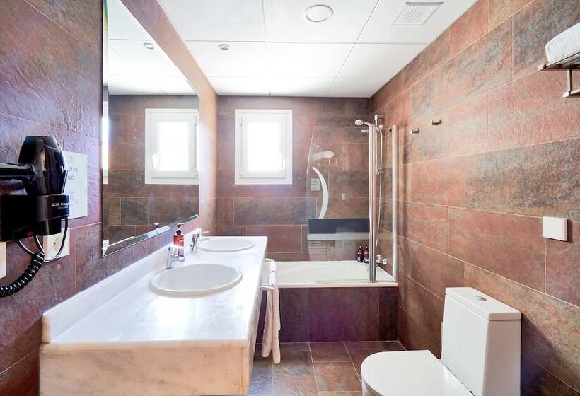 Smart Hotel La Sagra