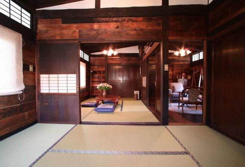 بنسيون Cominka   Vacation Stay 30137v