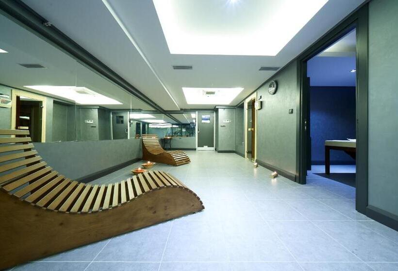 בית מלון כפרי Nova Vista Deluxe & Suites A Member Of Radisson Individuals