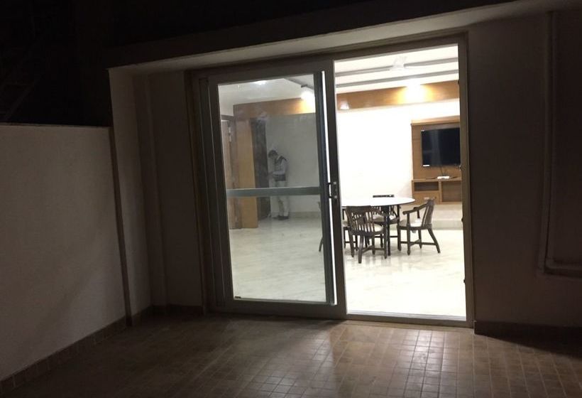 Hotel Bawa Residency