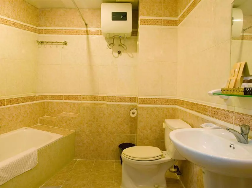 هتل Reddoorz The World Nha Trang  Le Loi