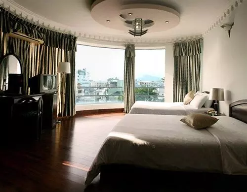 هتل Reddoorz The World Nha Trang  Le Loi