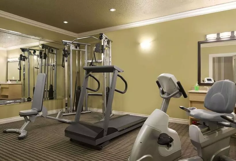 Otel Days Inn By Wyndham High Level