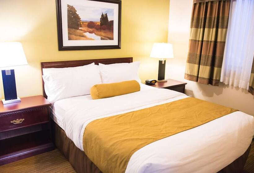 בית מלון כפרי Days Inn By Wyndham High Level