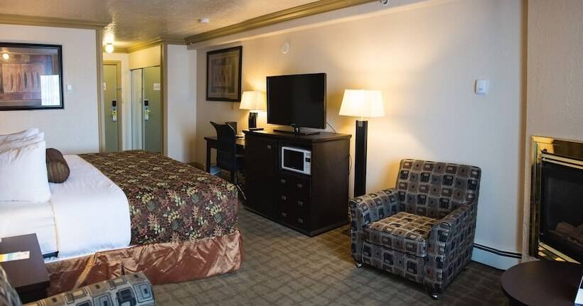 בית מלון כפרי Days Inn By Wyndham High Level