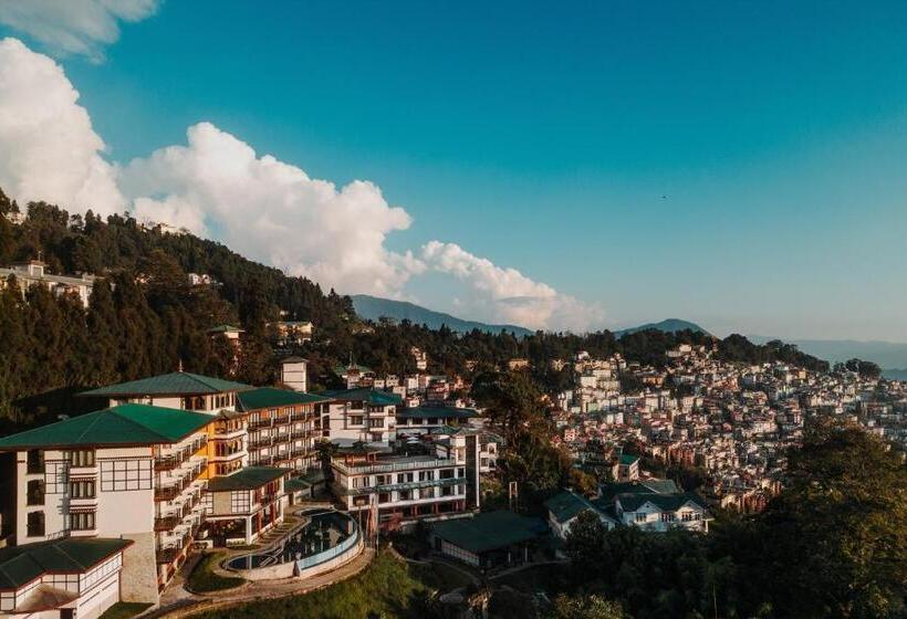 فندق Denzong Regency Luxury Mountain Retreat Spa & Casino